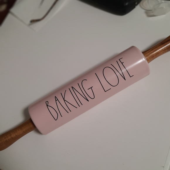 Rae Dunn pie & pin roller - Picture 4 of 4